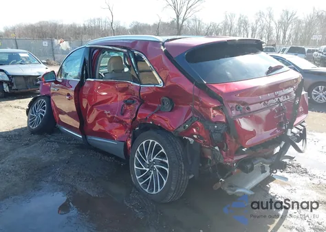 2019 Lincoln Nautilus Reserve z USA, uszkodzony, nr VIN 2LMPJ6L90KBL15021